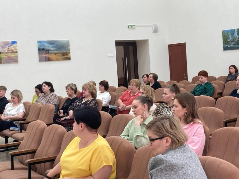 В школе прошел муниципальный методический семинар для учителей начальных классов.